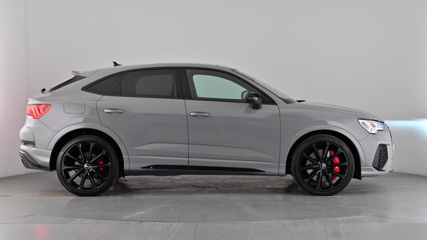 Used Audi RS Q3 2022 for sale - 77492688: Photo 76