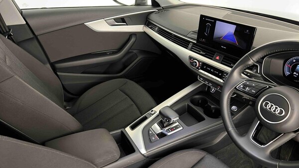 Used Audi A4 2020 for sale - 76276423: Photo 40