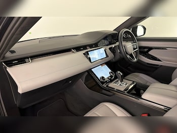 Used Land Rover Range Rover Evoque 2023 for sale - 78743138: Photo