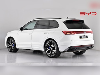 Used Volkswagen Touareg 2024 for sale - 79206492: Photo