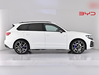 Used Volkswagen Touareg 2024 for sale - 79206492: Photo