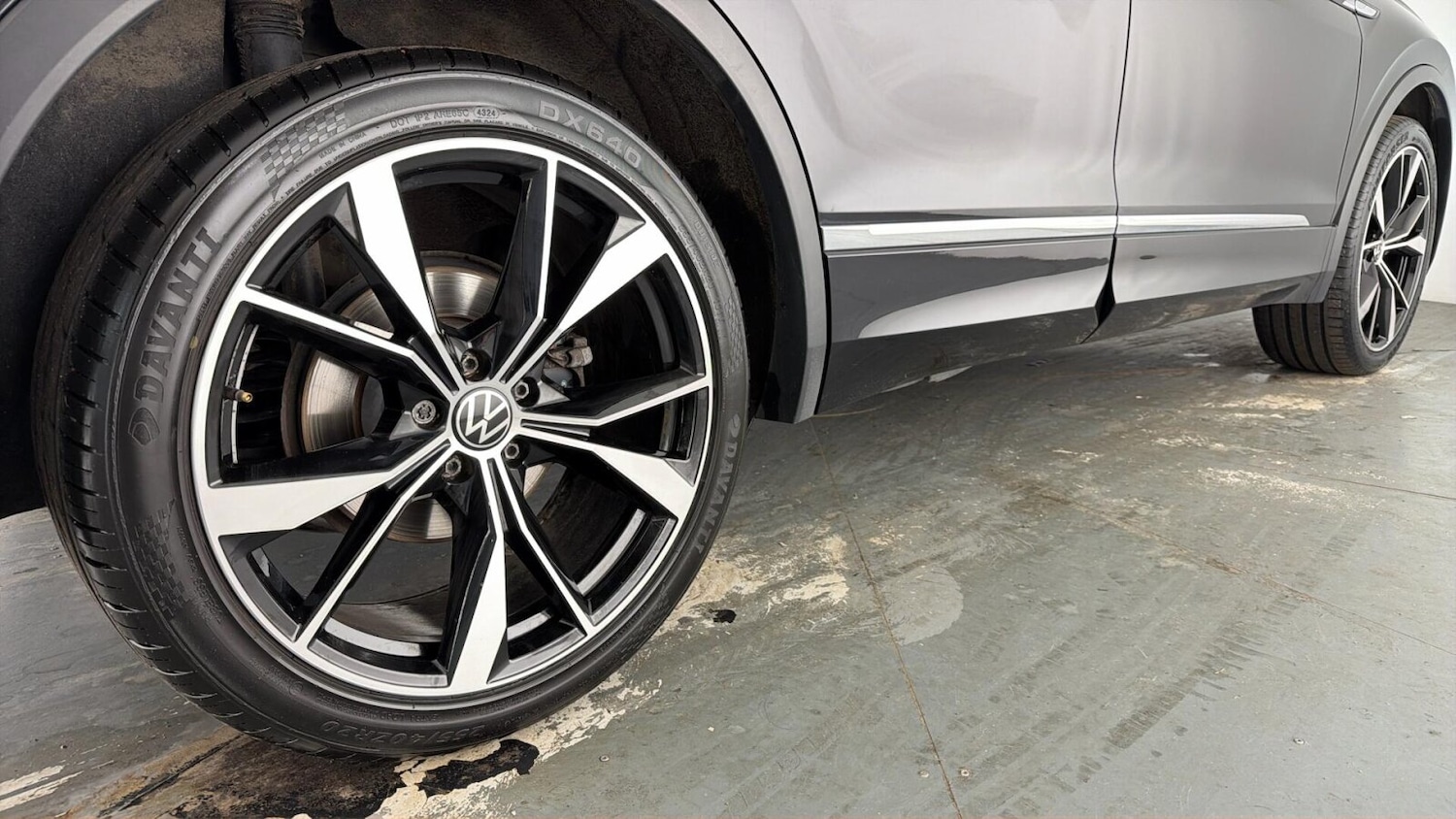 Used Volkswagen Tiguan 2022 for sale - 77771212: Photo 30