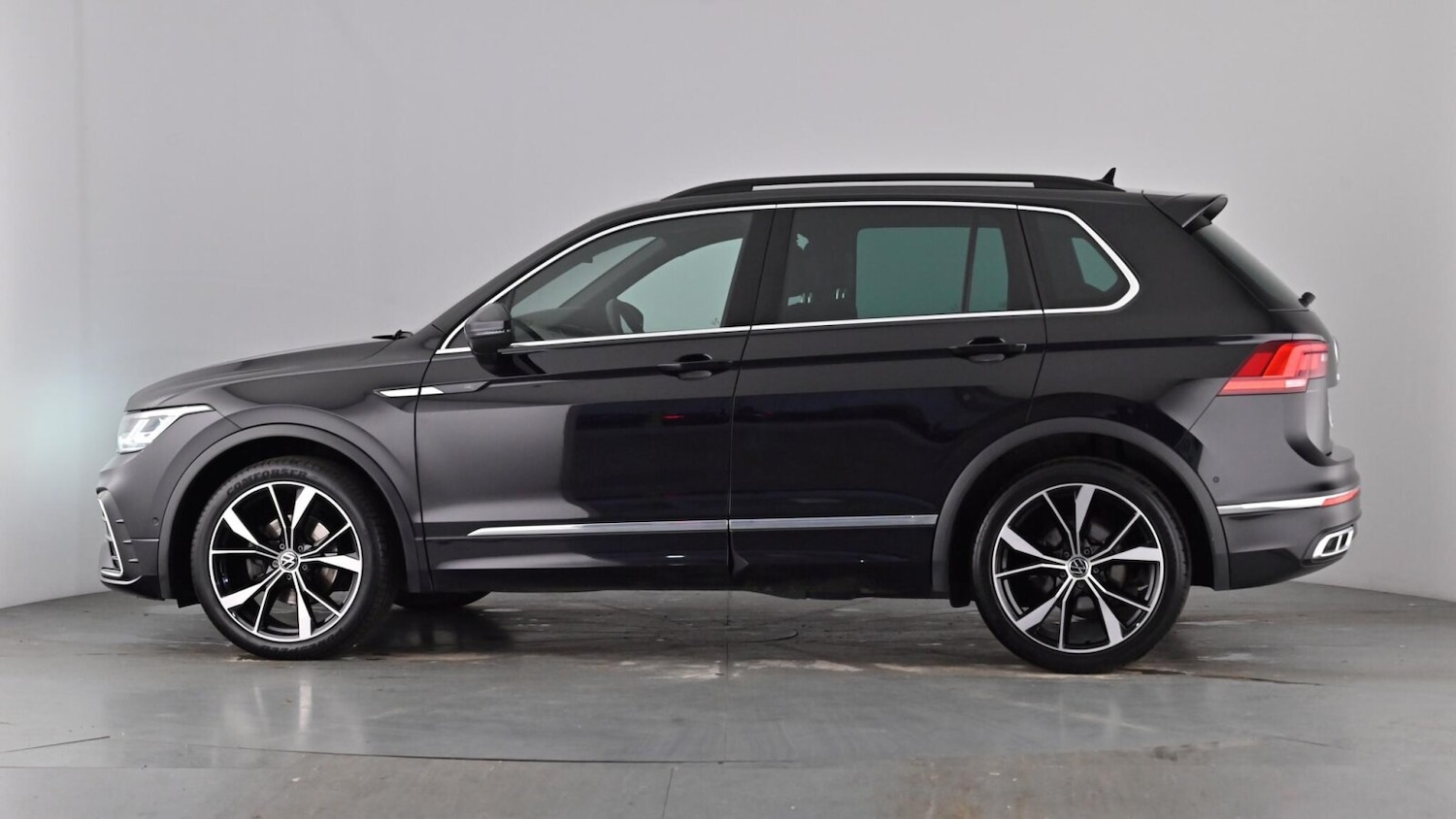 Used Volkswagen Tiguan 2022 for sale - 77771212: Photo 55