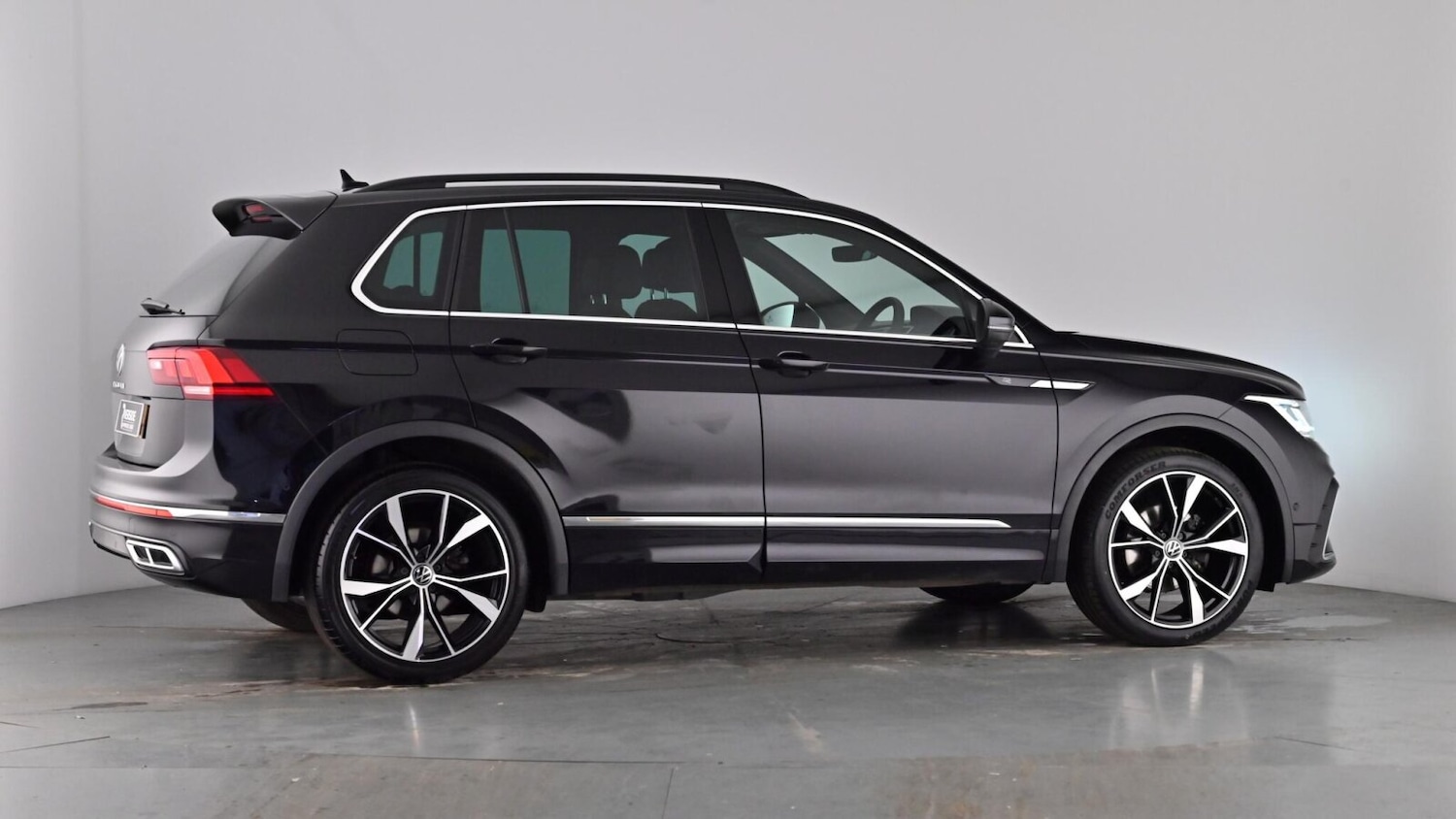 Used Volkswagen Tiguan 2022 for sale - 77771212: Photo 70