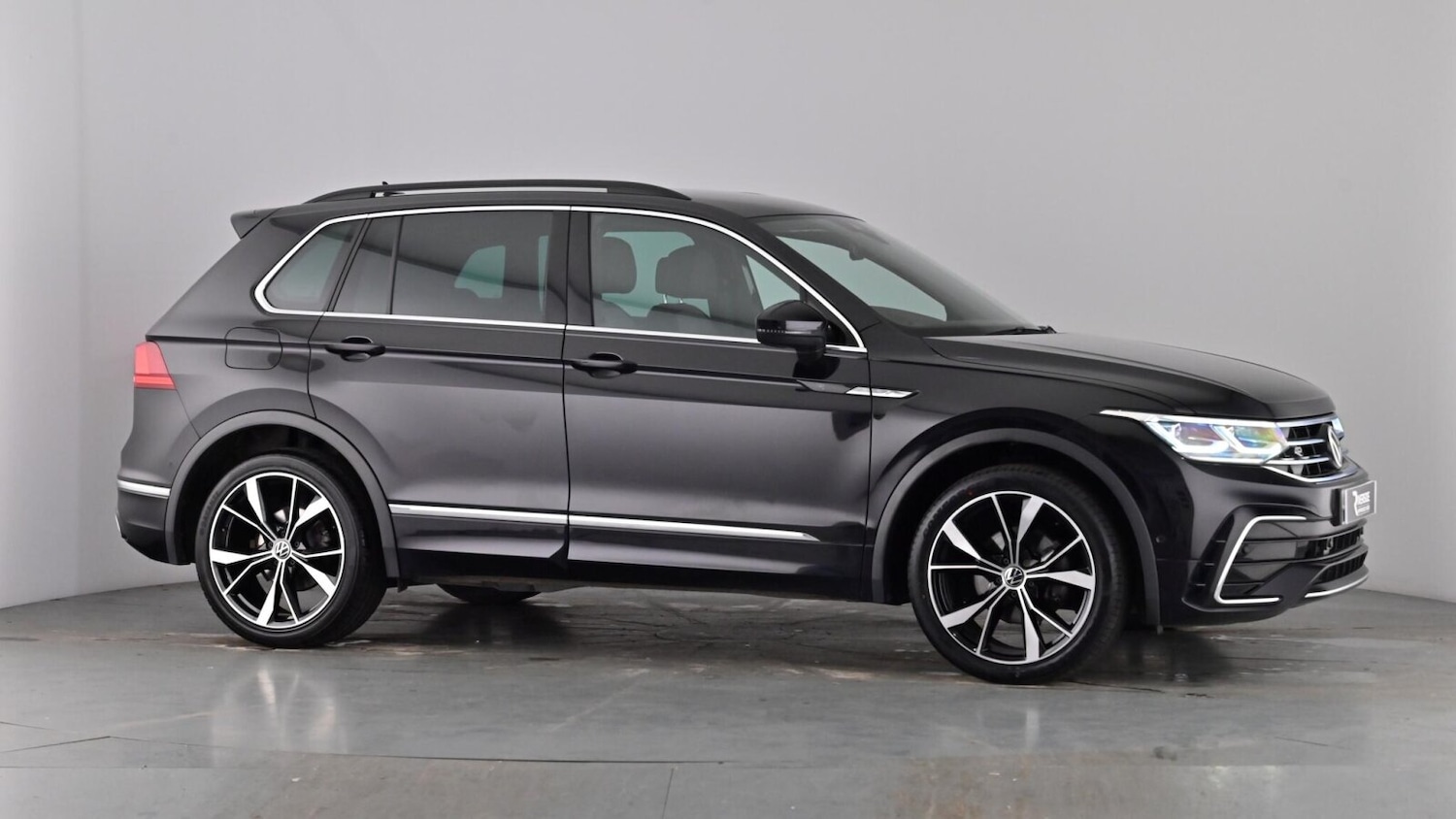 Used Volkswagen Tiguan 2022 for sale - 77771212: Photo 74