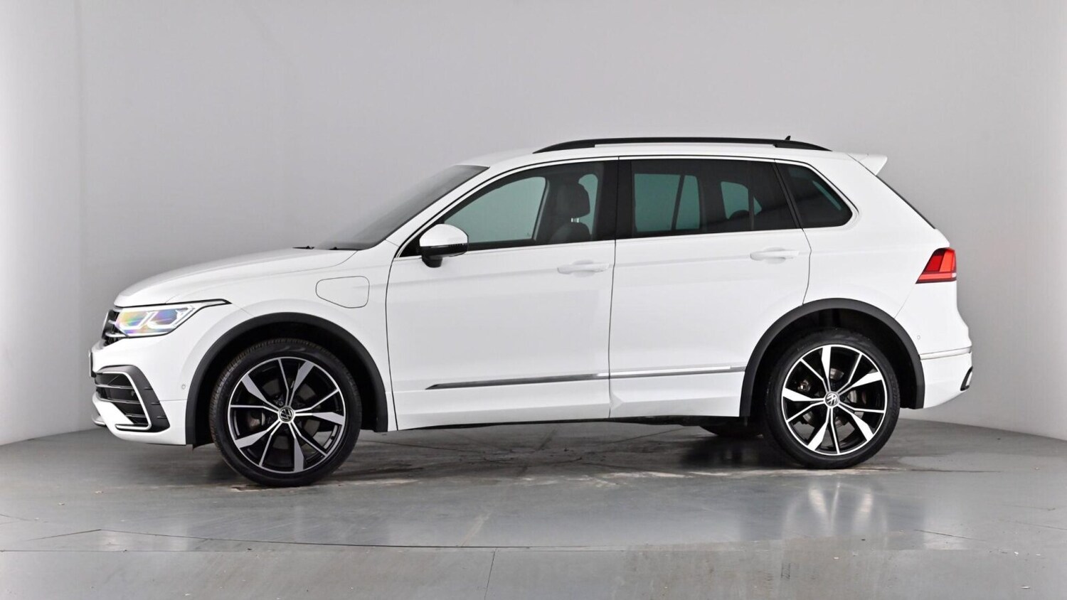 Used Volkswagen Tiguan 2022 for sale - 77685728: Photo 56