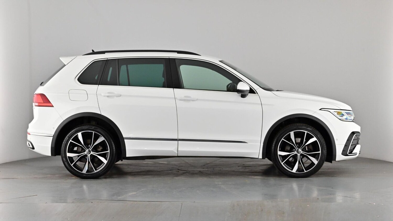 Used Volkswagen Tiguan 2022 for sale - 77685728: Photo 75