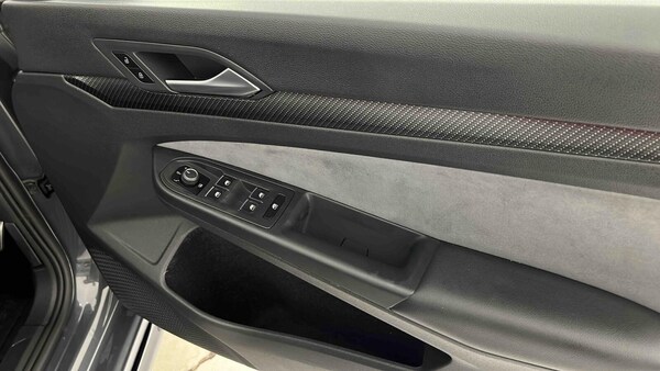 Used Volkswagen Golf 2023 for sale - 75405990: Photo 38