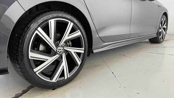 Used Volkswagen Golf 2023 for sale - 75405990: Photo 6