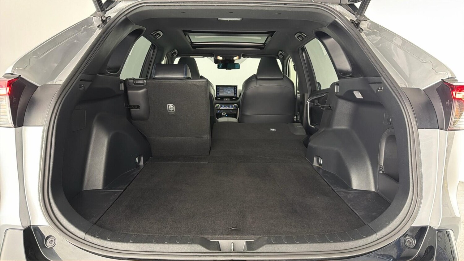 Used Toyota RAV4 2021 for sale - 78049785: Photo 29