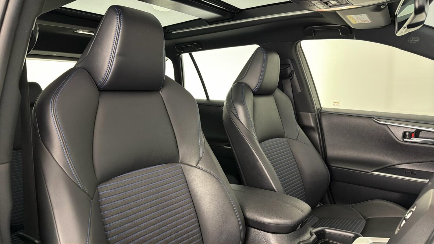 Used Toyota RAV4 2021 for sale - 78049785: Photo 34