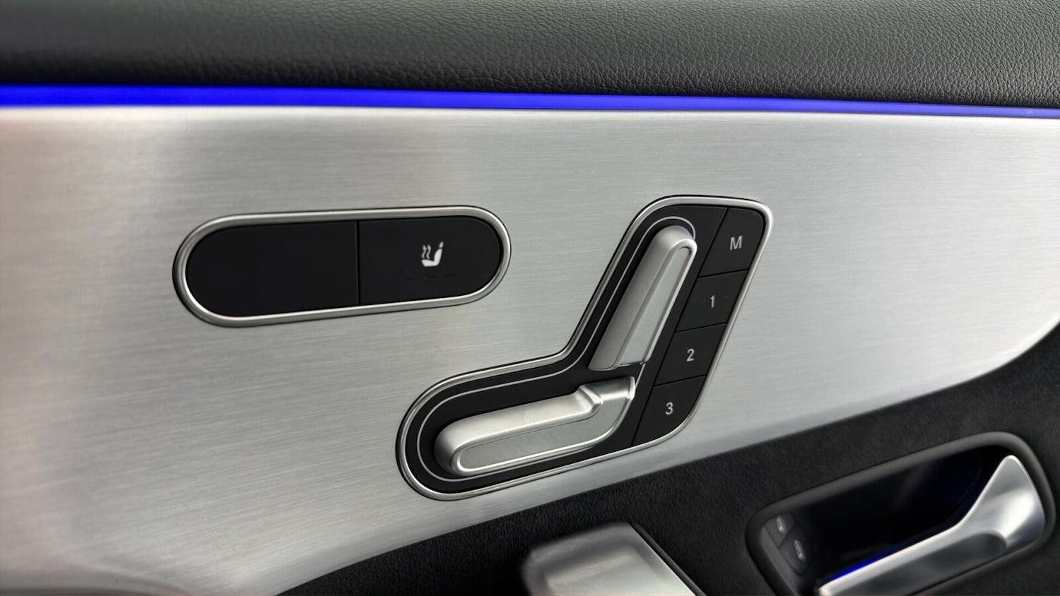 Used Mercedes-Benz A-Class 2019 for sale - 77353791: Photo 34