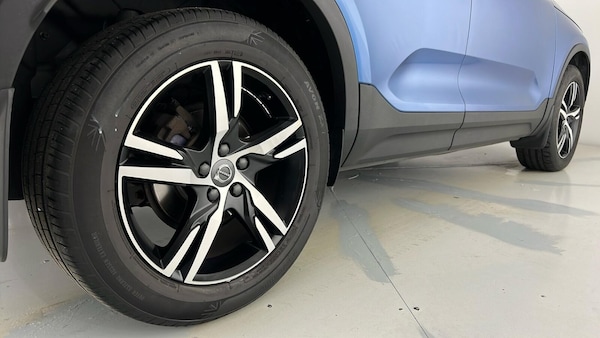 Used Volvo XC40 2019 for sale - 75688499: Photo 32