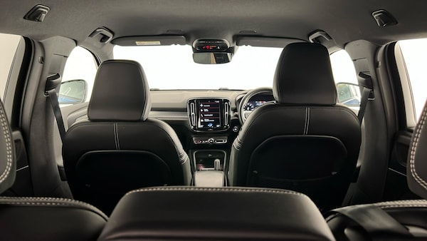 Used Volvo XC40 2019 for sale - 75688499: Photo 48