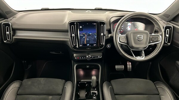 Used Volvo XC40 2019 for sale - 75688499: Photo 4