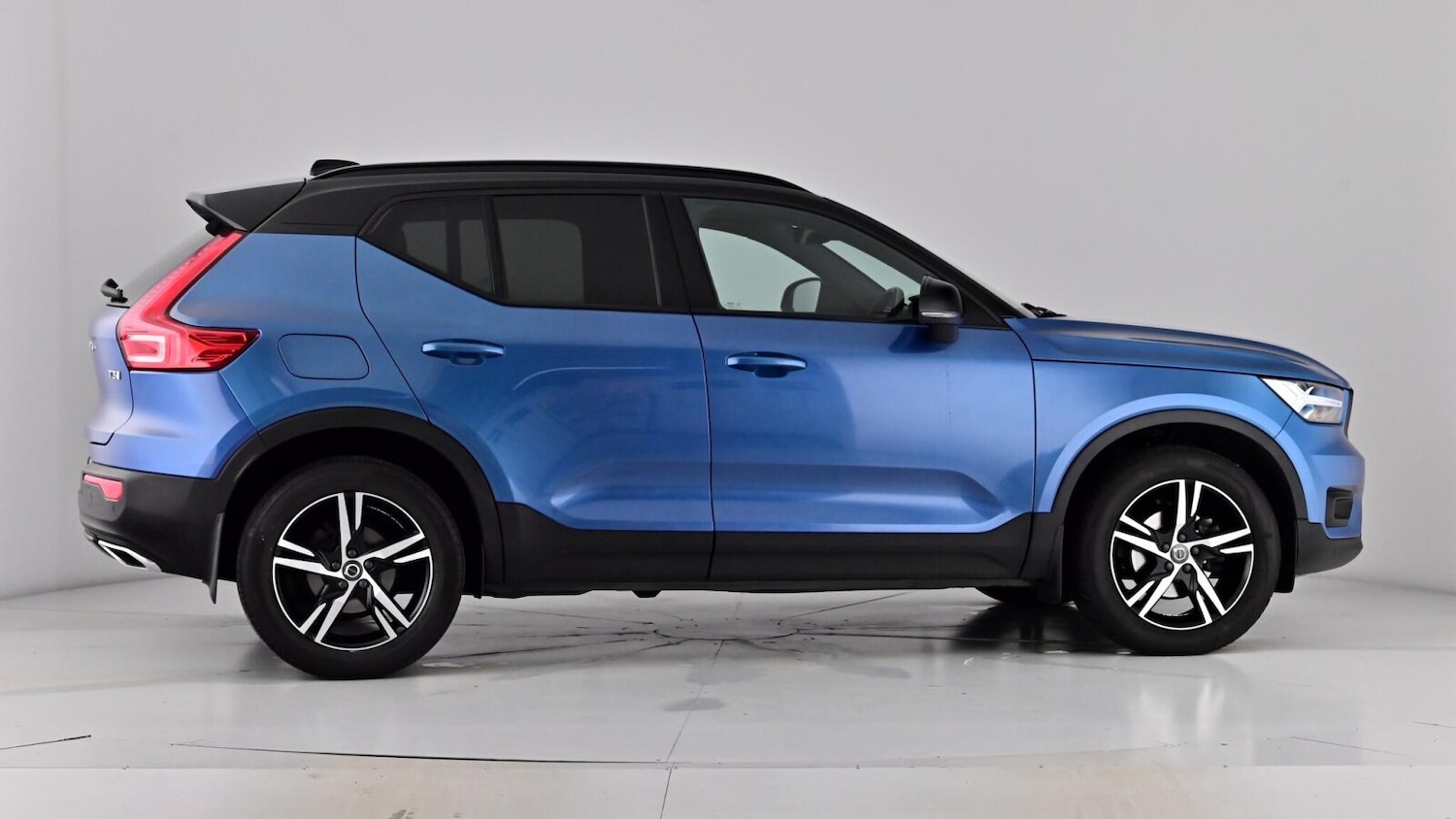 Used Volvo XC40 2019 for sale - 75688499: Photo 82