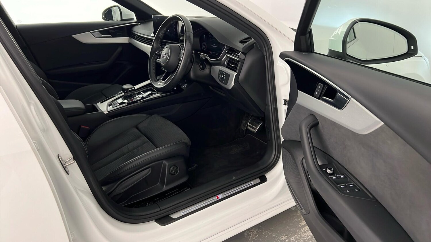 Used Audi A4 2022 for sale - 76487160: Photo 18