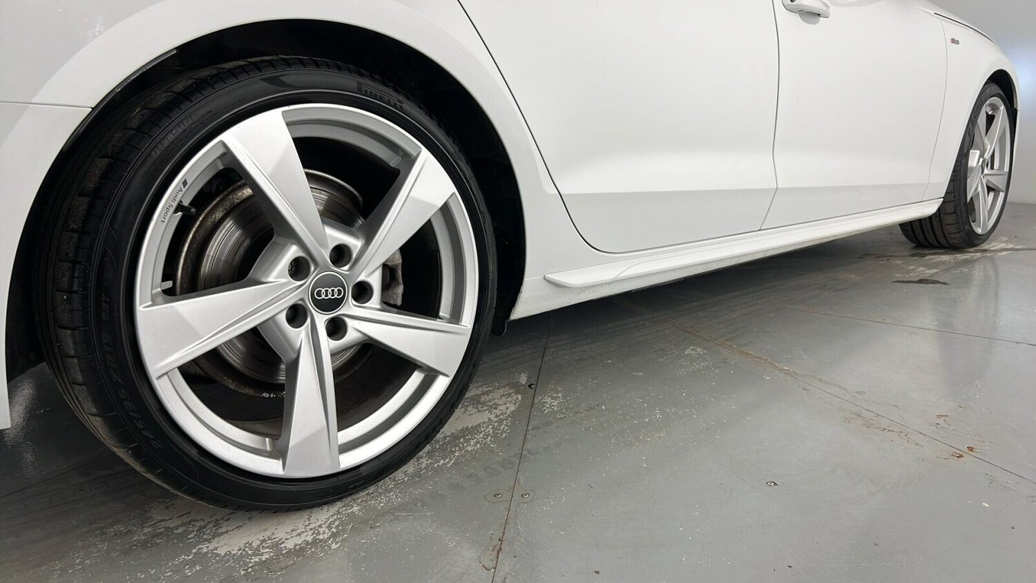 Used Audi A4 2022 for sale - 76487160: Photo 32