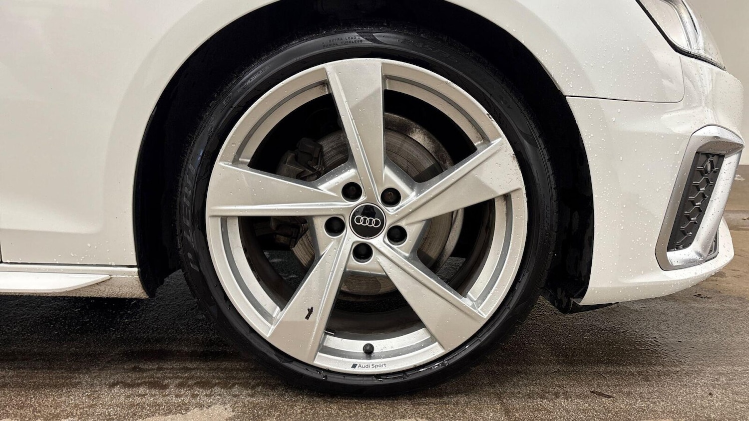 Used Audi A4 2022 for sale - 76487160: Photo 4