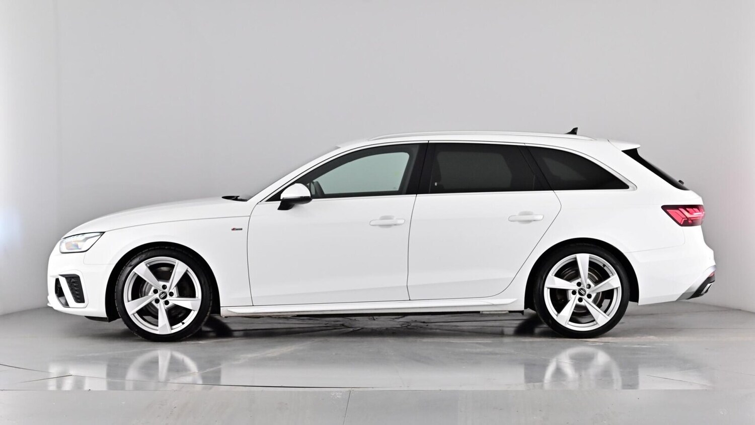 Used Audi A4 2022 for sale - 76487160: Photo 63