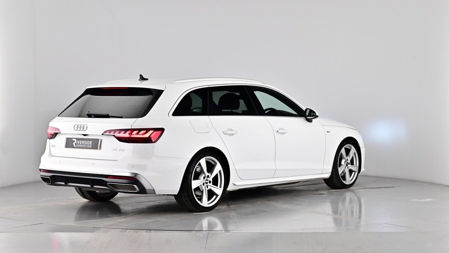 Used Audi A4 2022 for sale - 76487160: Photo 76