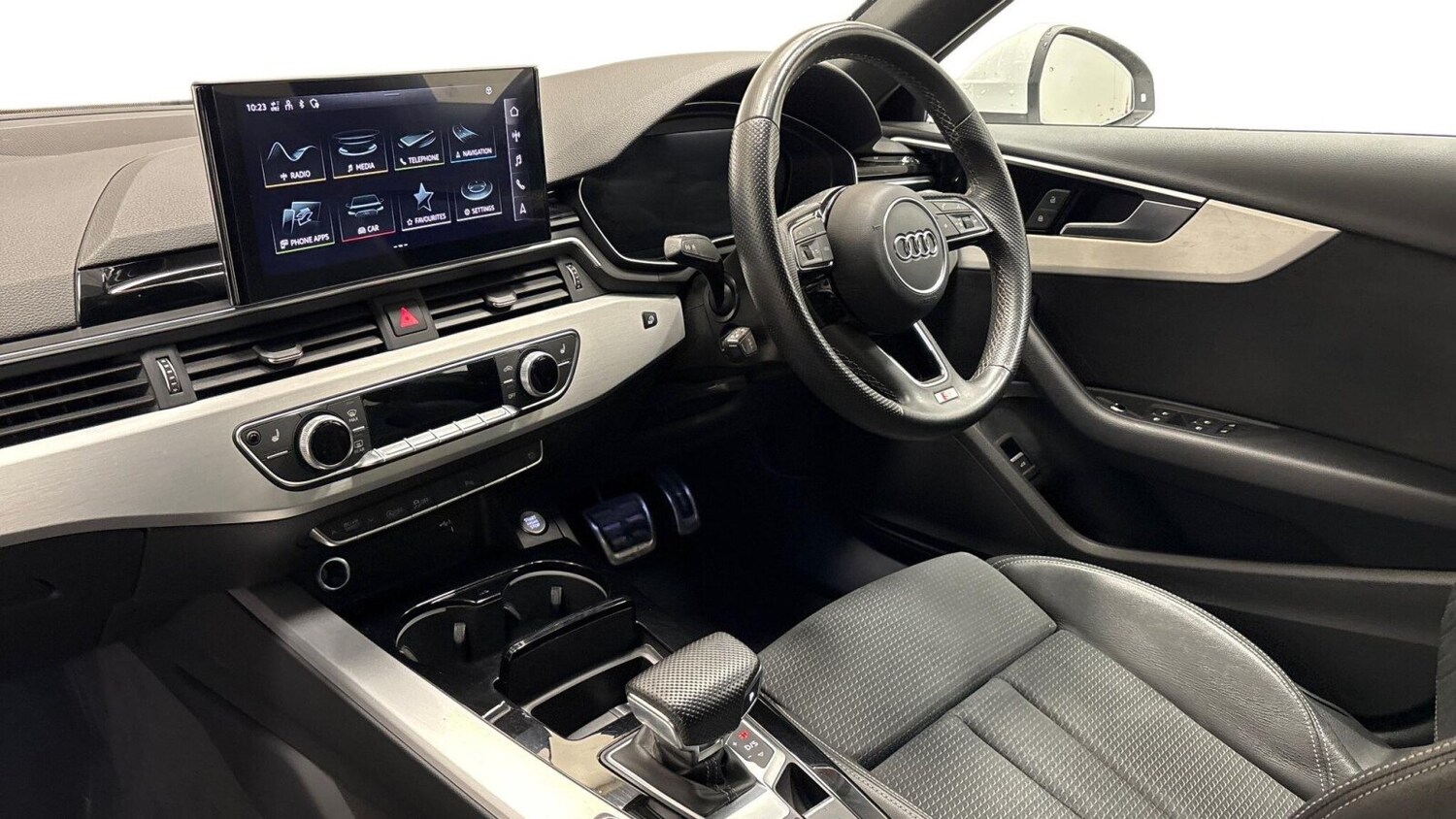 Used Audi A4 2022 for sale - 76487160: Photo 88