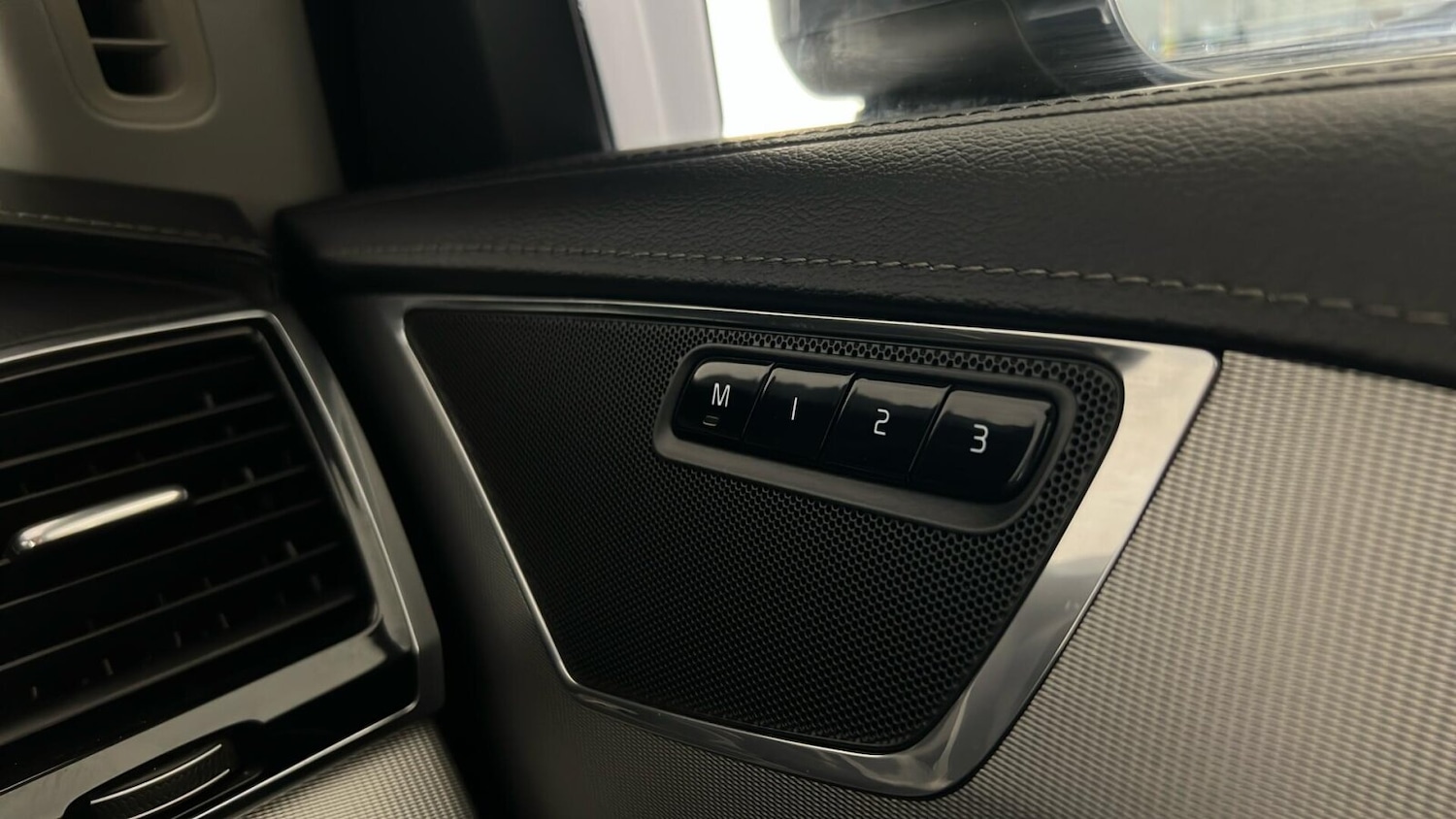 Used Volvo XC90 2019 for sale - 76915087: Photo 27