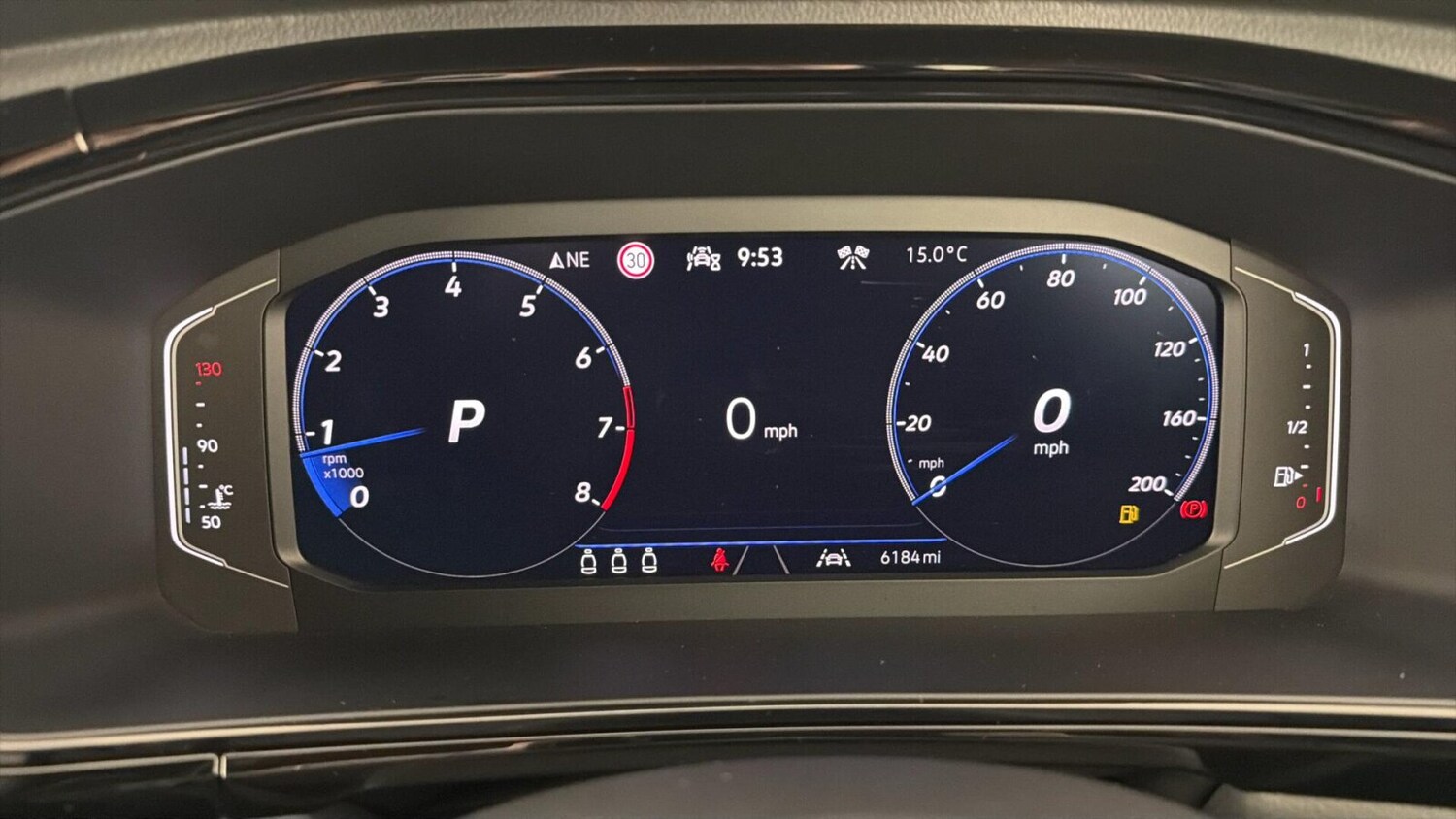 Used Volkswagen T-Roc 2025 for sale - 77660352: Photo 17