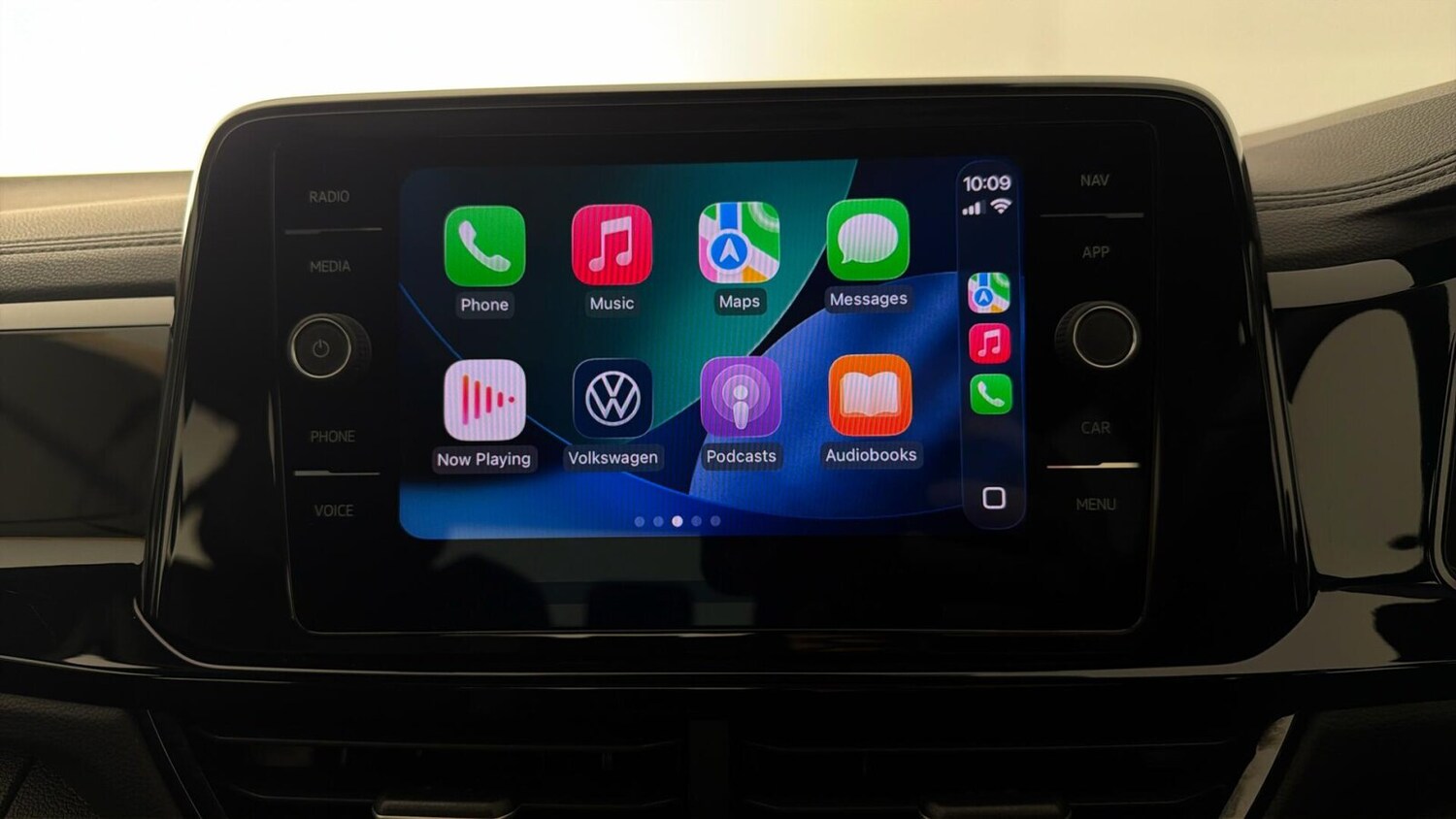 Used Volkswagen T-Roc 2025 for sale - 77660352: Photo 40