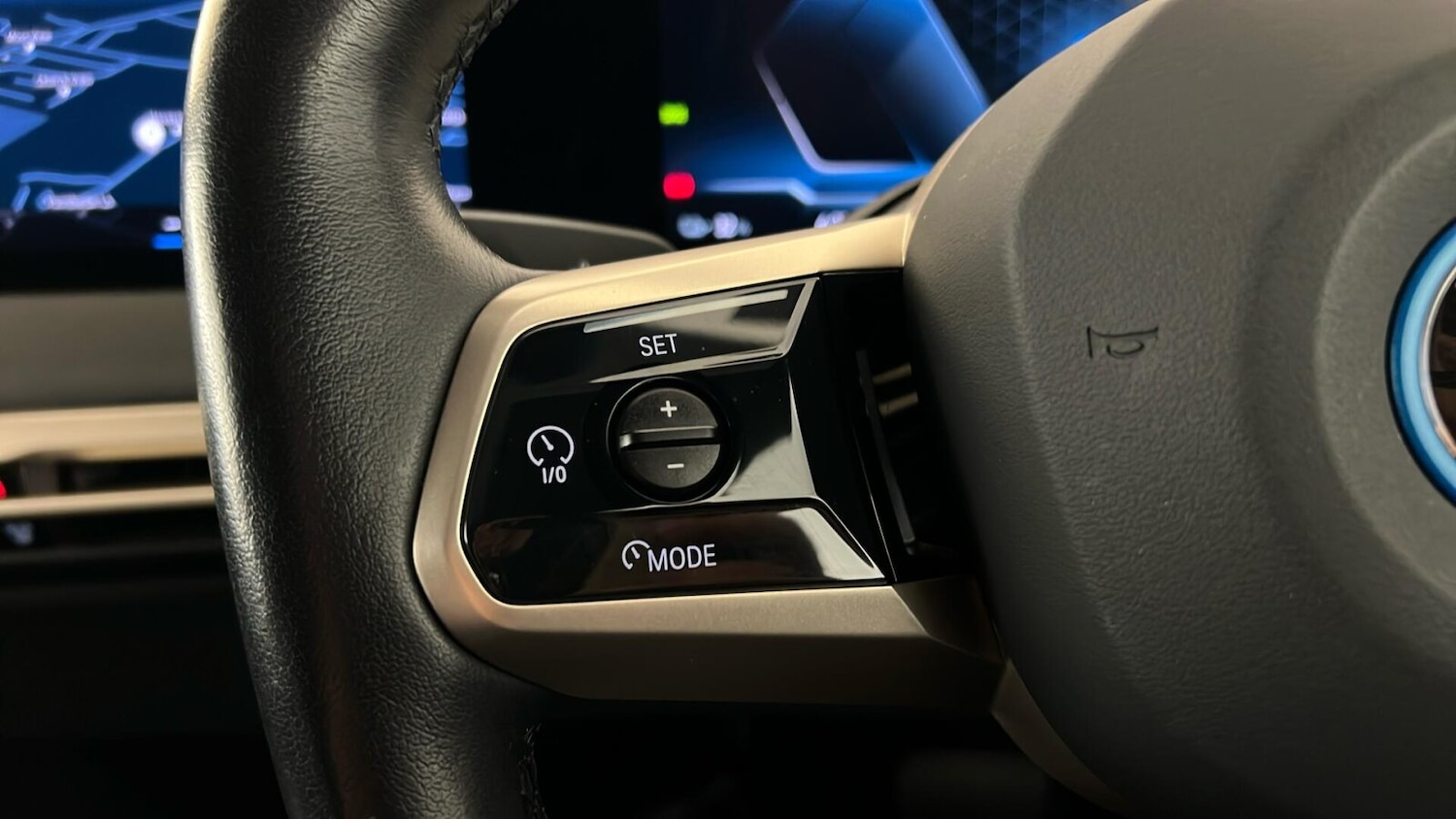 Used BMW iX 2022 for sale - 76586824: Photo 18