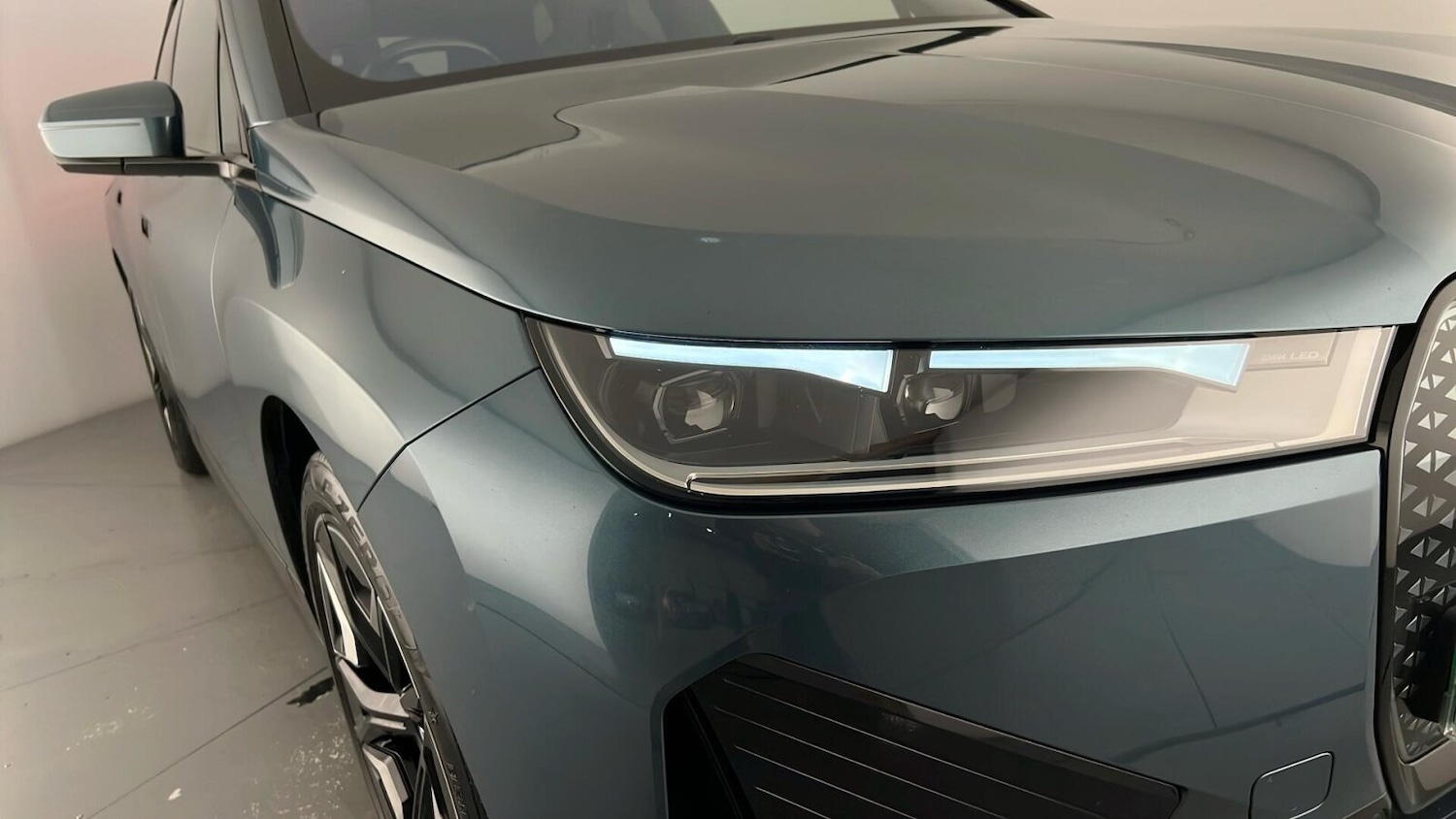 Used BMW iX 2022 for sale - 76586824: Photo 24