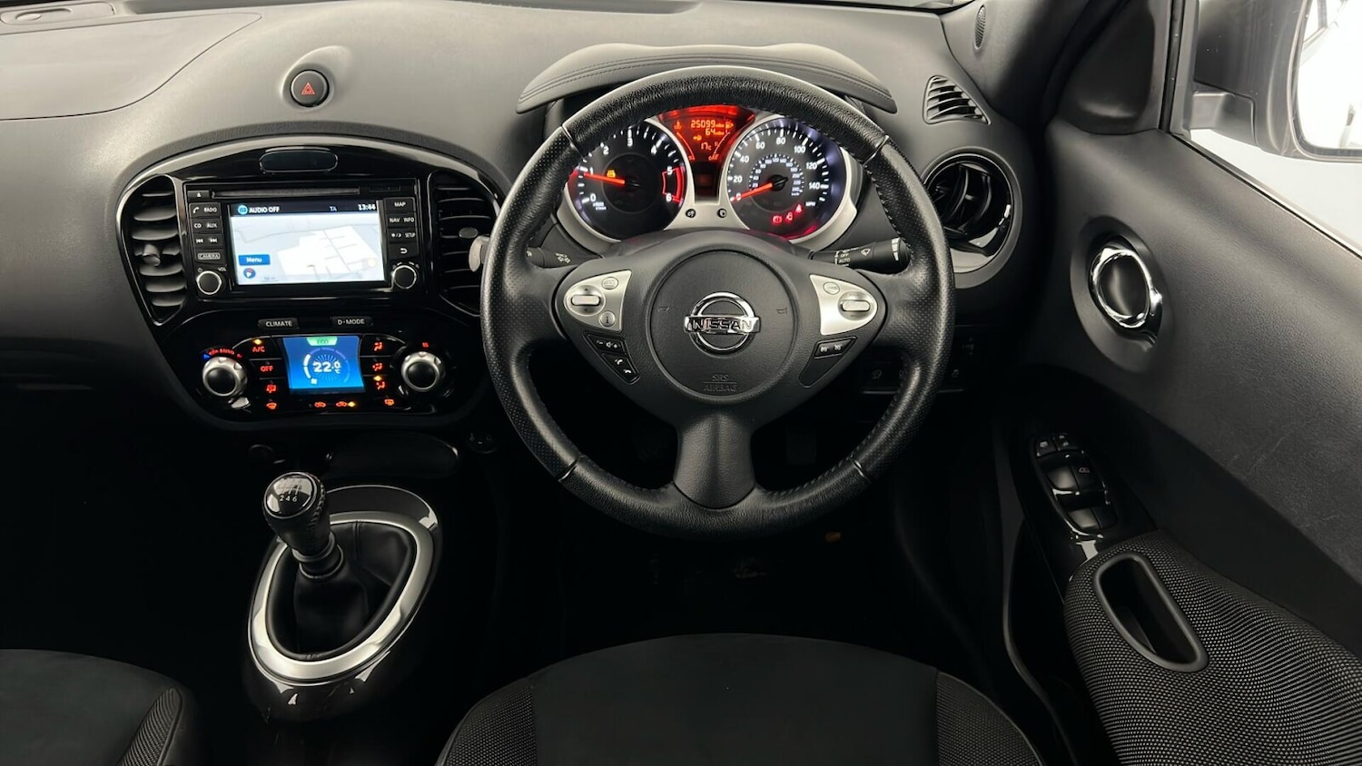 Used Nissan Juke 2017 for sale - 76661092: Photo 18