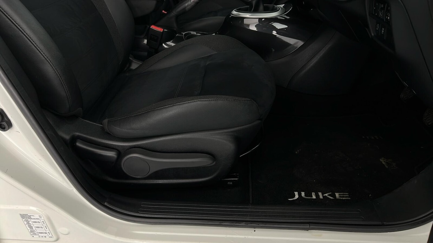 Used Nissan Juke 2017 for sale - 76661092: Photo 37