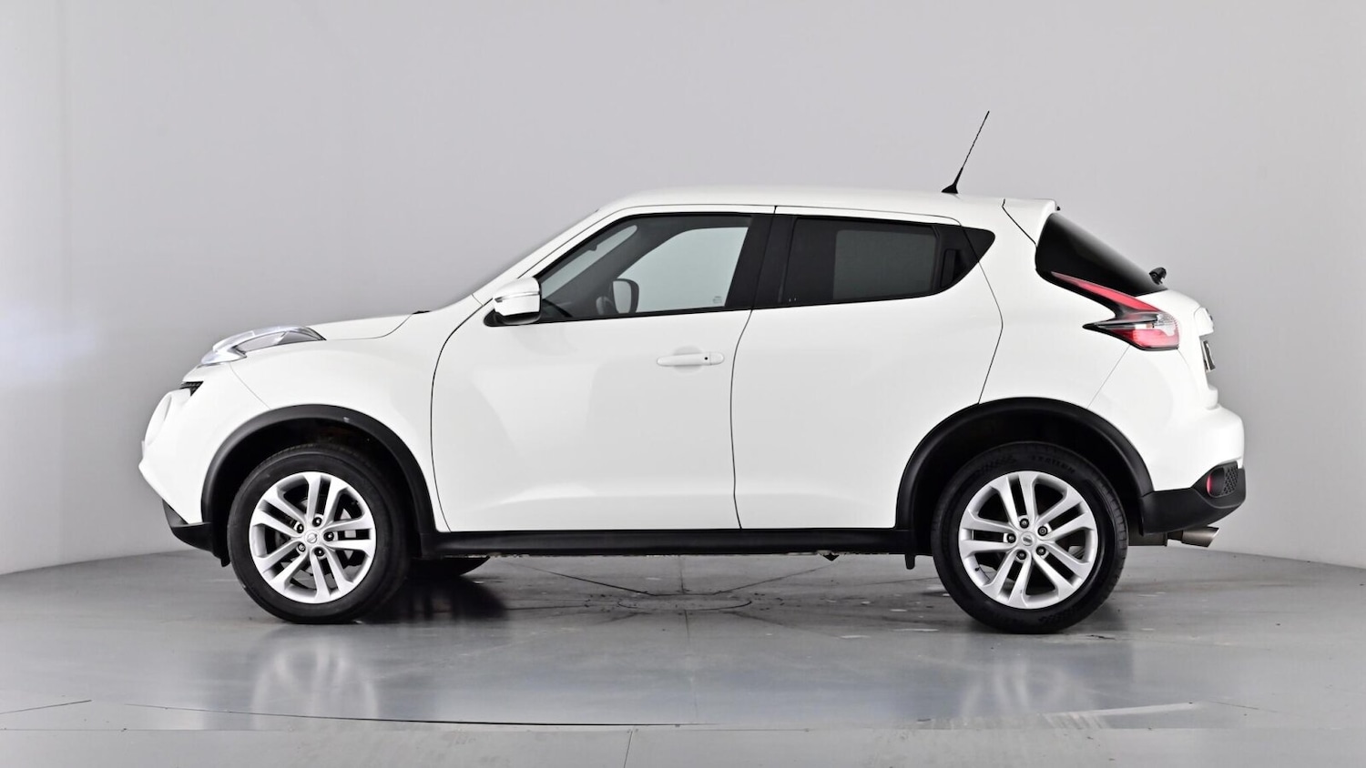 Used Nissan Juke 2017 for sale - 76661092: Photo 64