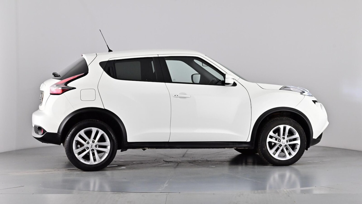 Used Nissan Juke 2017 for sale - 76661092: Photo 81