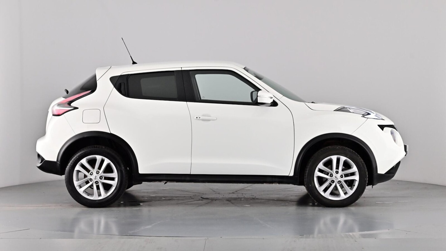 Used Nissan Juke 2017 for sale - 76661092: Photo 82