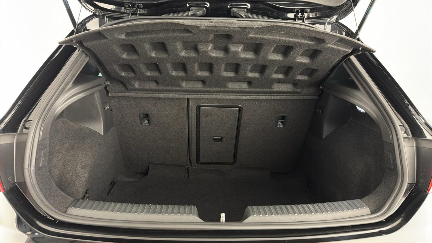 Used SEAT Leon 2019 for sale - 77942143: Photo 14