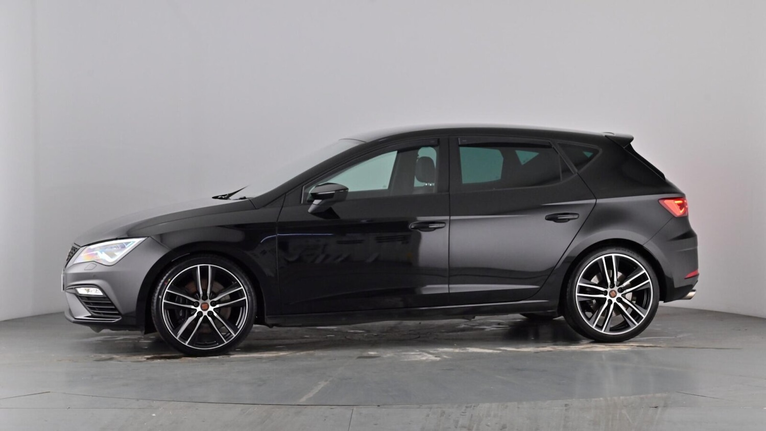 Used SEAT Leon 2019 for sale - 77942143: Photo 52