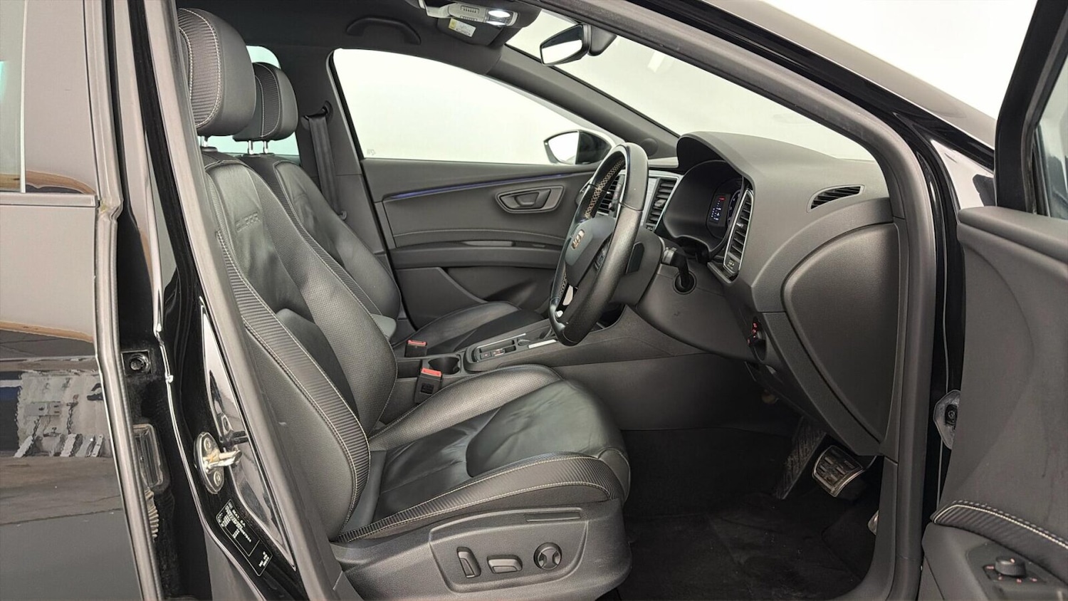 Used SEAT Leon 2019 for sale - 77942143: Photo 8