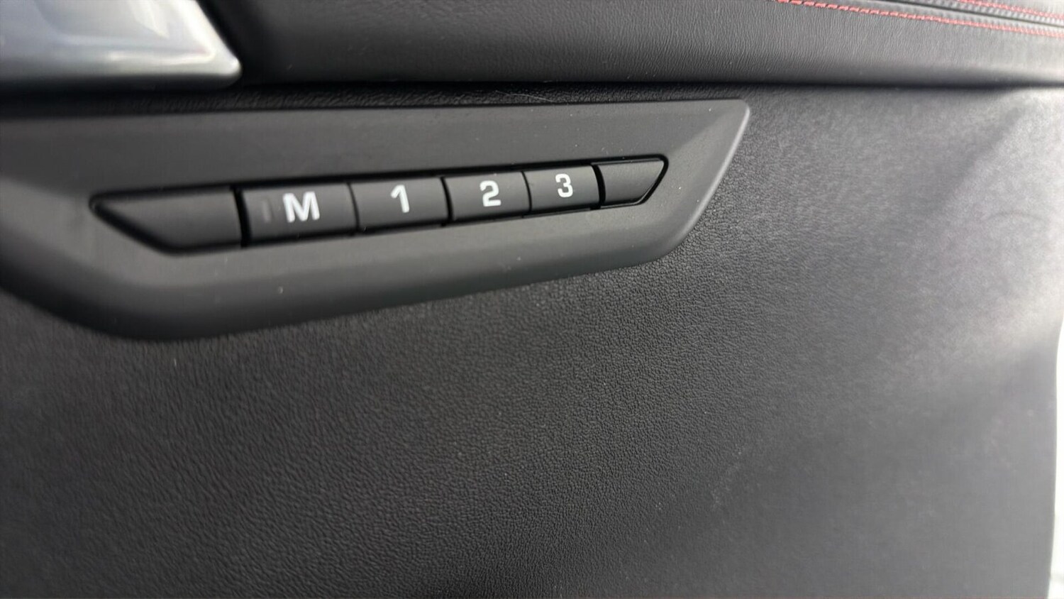 Used Land Rover Discovery Sport 2022 for sale - 77826507: Photo 34