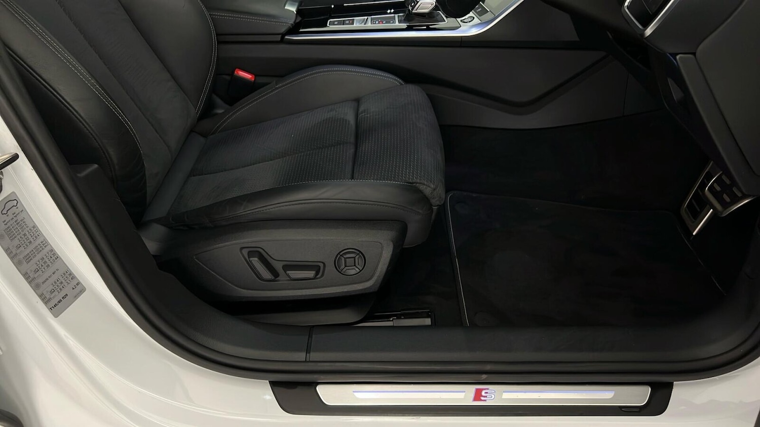 Used Audi A6 2021 for sale - 76563807: Photo 33