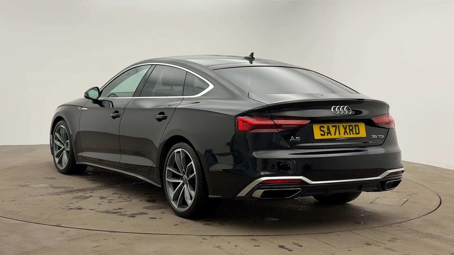 Used Audi A5 2021 for sale - 76338873: Photo 2