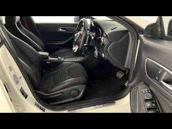 Used Mercedes-Benz CLA 2015 for sale - 74914736: Photo
