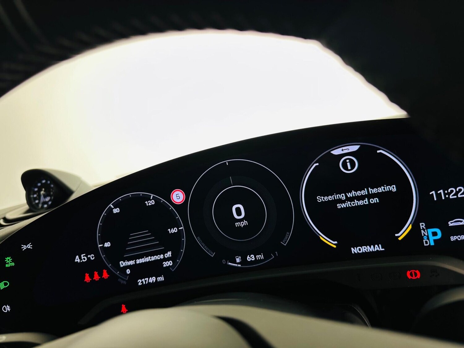 Used Porsche Taycan 2021 for sale - 77470768: Photo 41