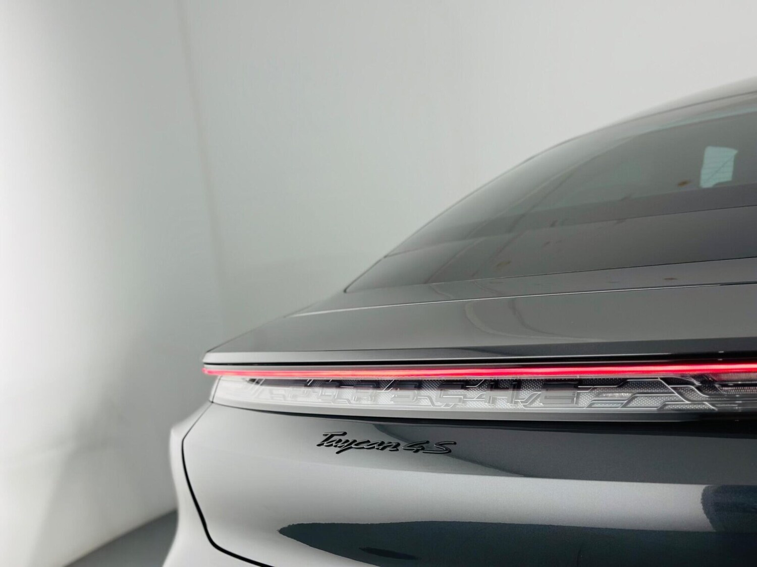 Used Porsche Taycan 2021 for sale - 77470768: Photo 46