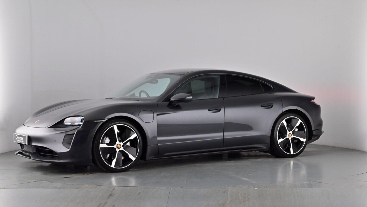 Used Porsche Taycan 2021 for sale - 77470768: Photo 68