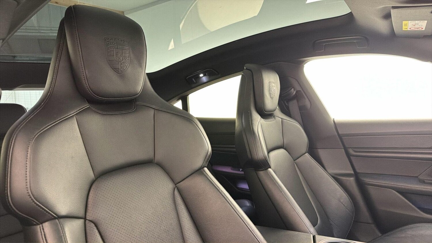 Used Porsche Taycan 2021 for sale - 77470768: Photo 7