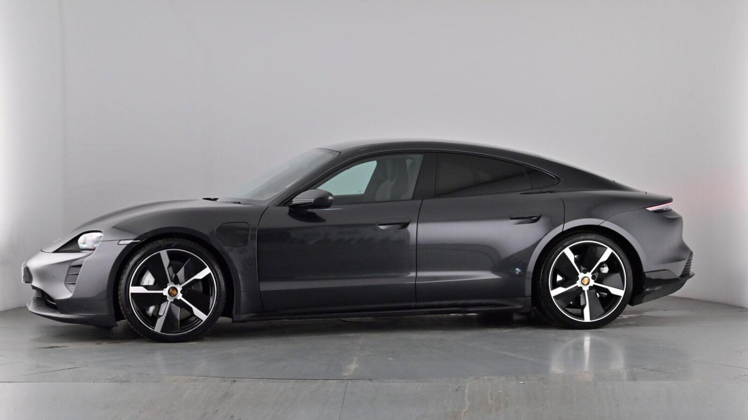 Used Porsche Taycan 2021 for sale - 77470768: Photo 70