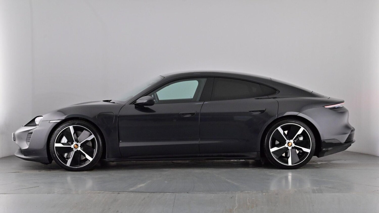 Used Porsche Taycan 2021 for sale - 77470768: Photo 71