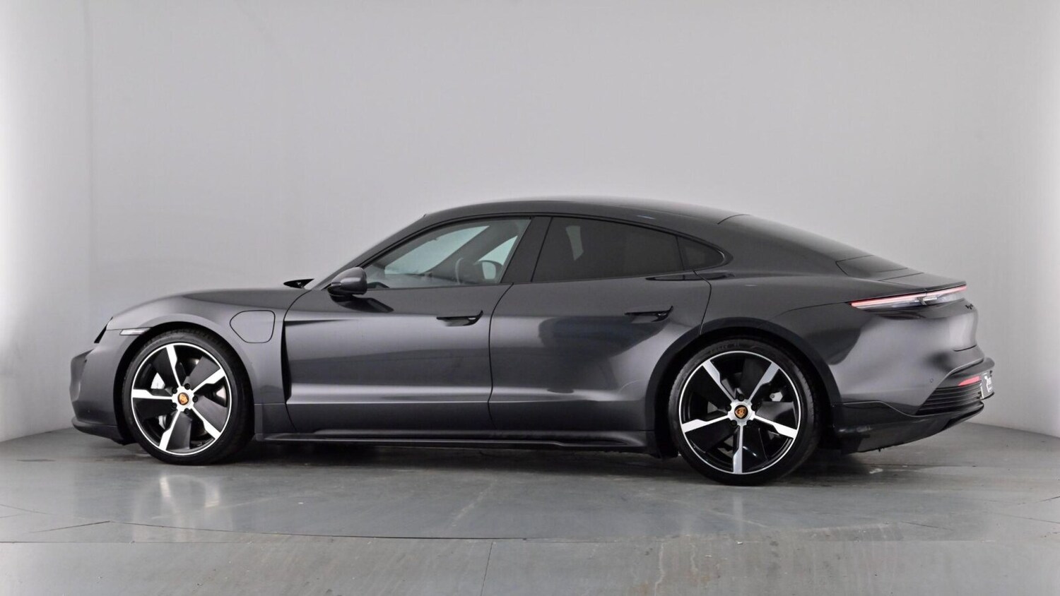 Used Porsche Taycan 2021 for sale - 77470768: Photo 73